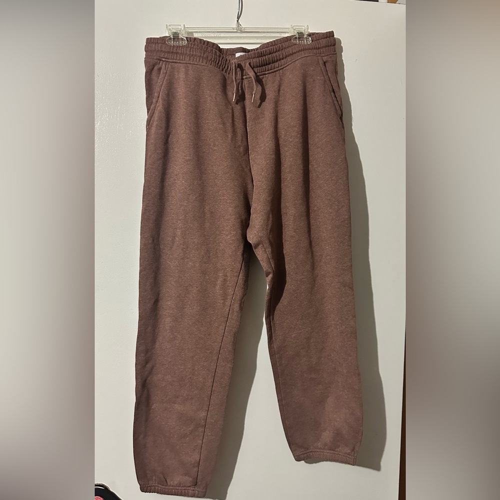 Old navy mauve joggers Medium